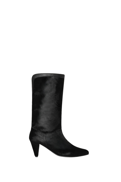 A black mid-height boot with cow leather and a pointed heel