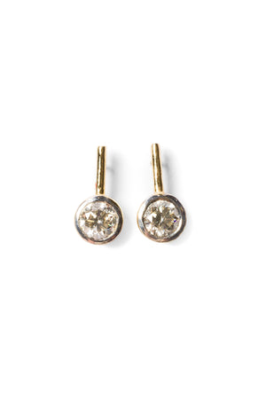 Large Stick Studs
