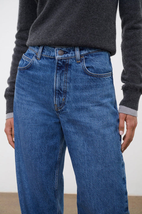 Leo High Rise Jean 30"