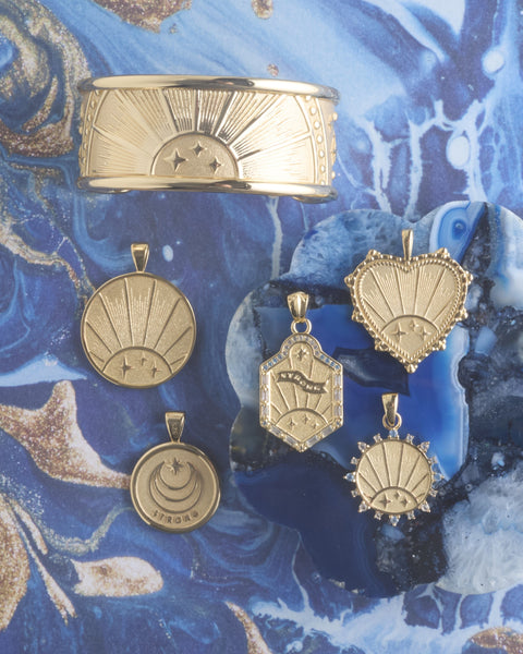 STRONG Shield Pendant Classic Rolo Chain